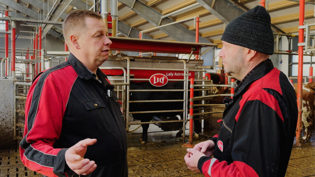 Peter Birkholt, Servicesjef for Lely Norge og Kjetil Olsen, Produktsjef Fjøssystemer Gruppen, Grimstad 2025
